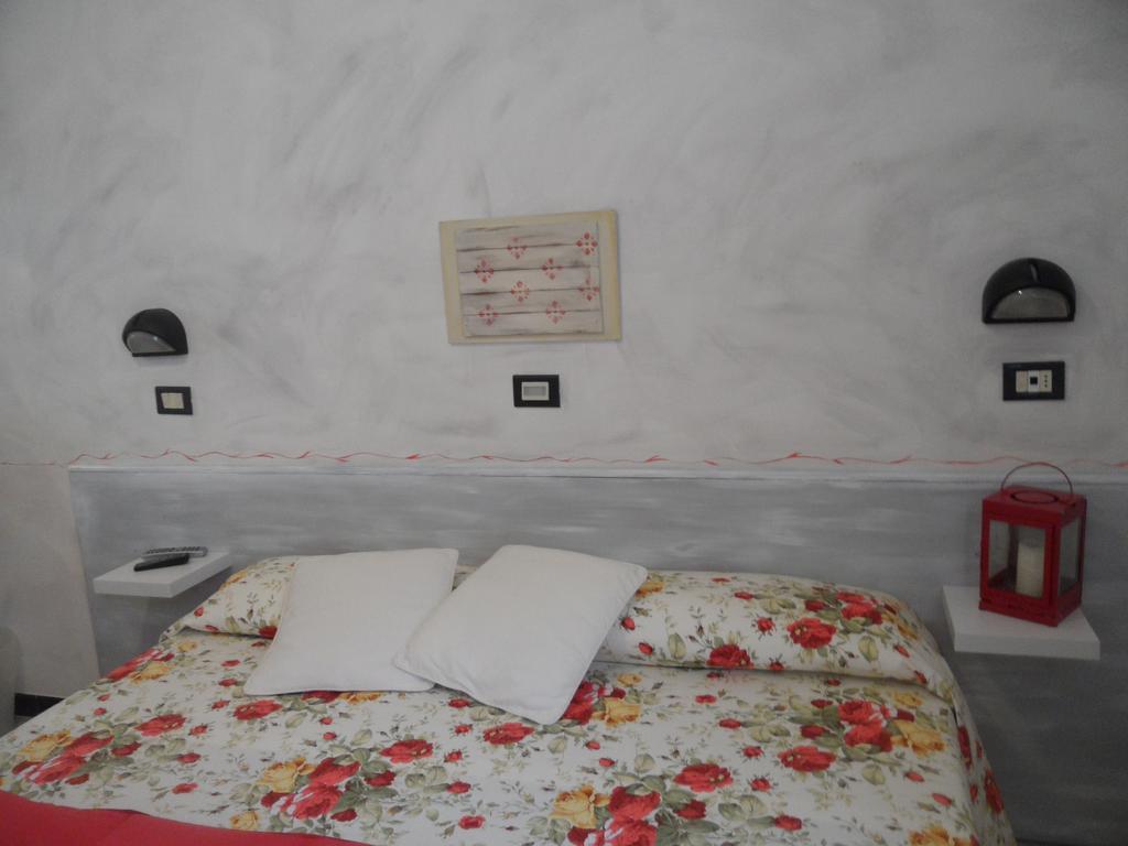 Hotel Elena Noli